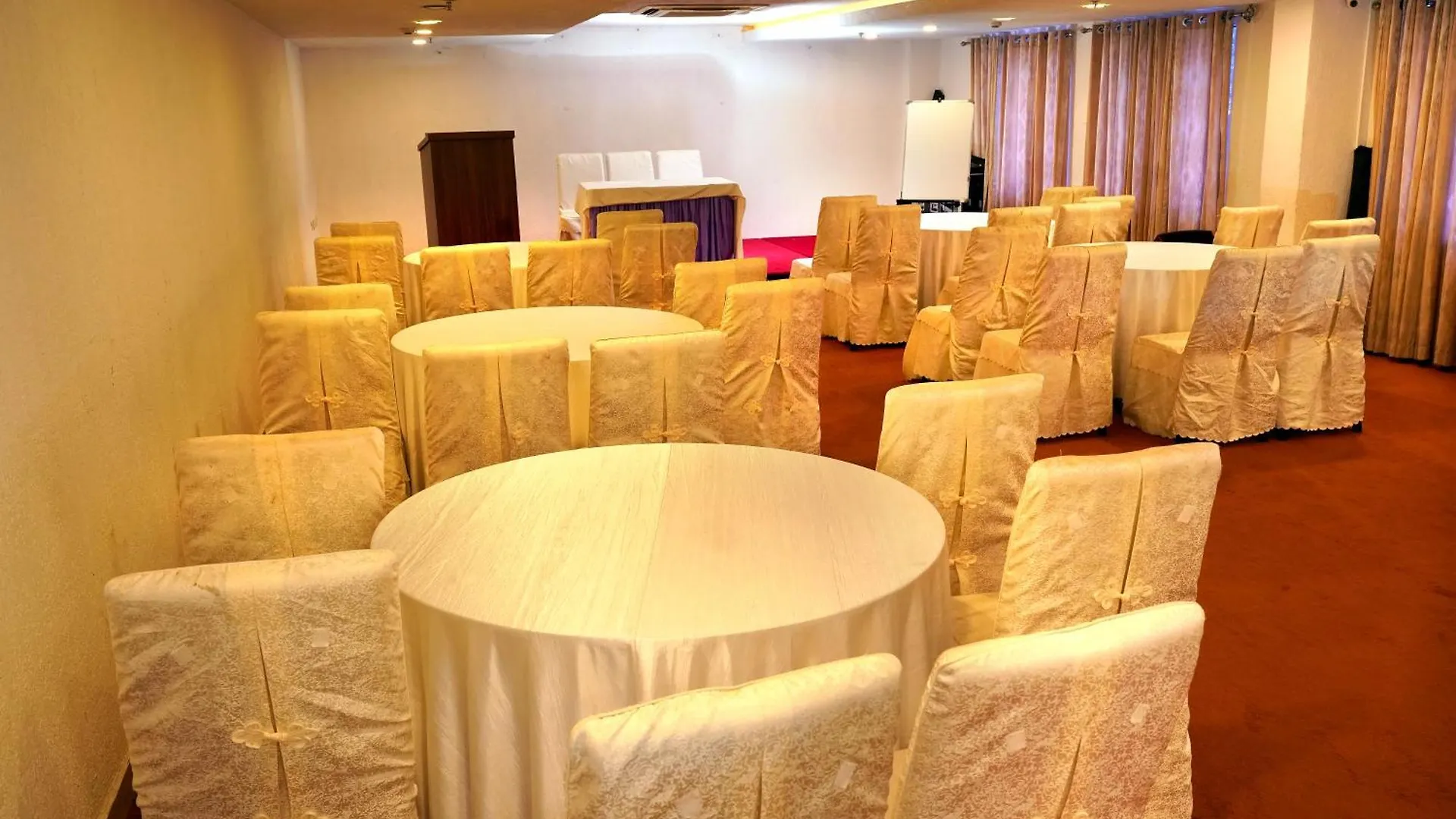 Kga Elite Continental Hotel Tiruvalla